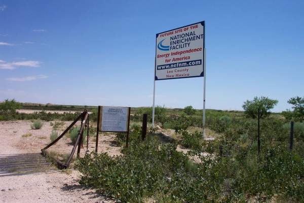 <h3>2003</h3><p>Louisiana Energy Services, LLC. submits license application to build in New Mexico.</p>