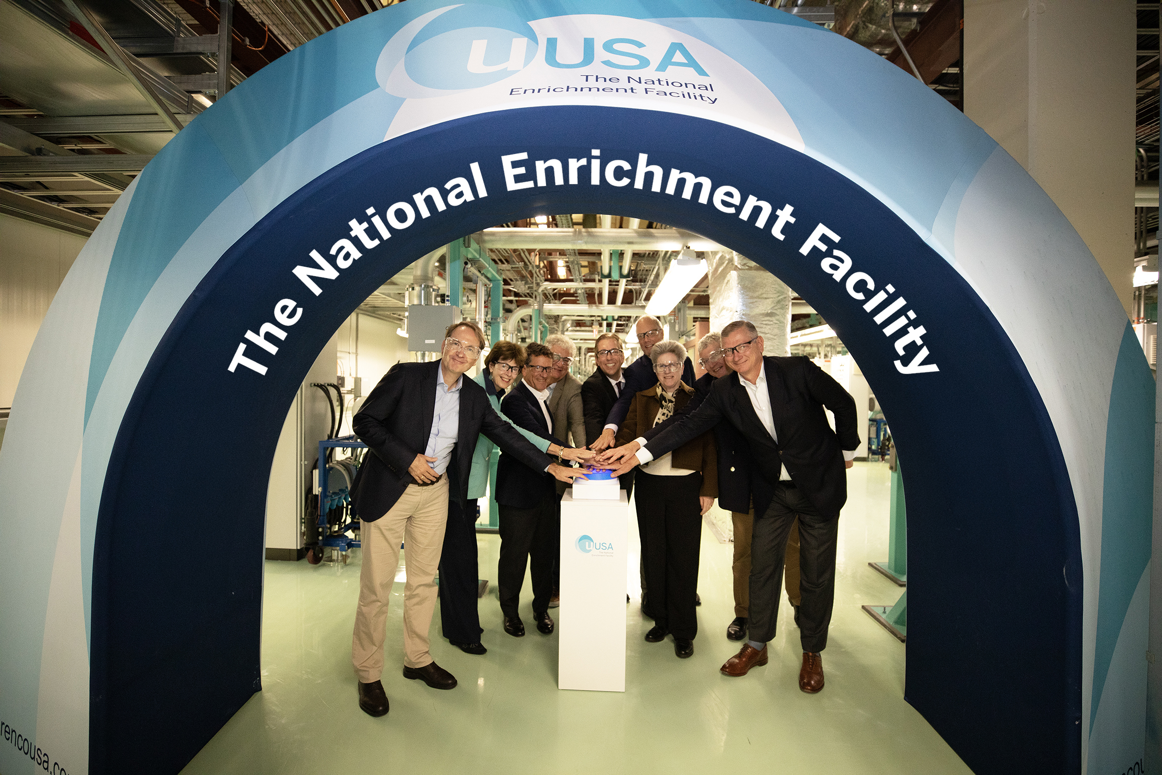 Urenco's Board of Directors and Urenco USA's Managing Director press the button for a ceremonial startup of the 6th new cascade of uranium enrichment capacity at Urenco USA